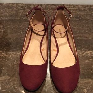 Old Navy Faux Suede Ballet Flats